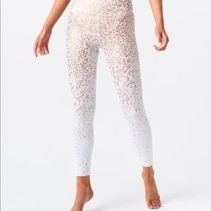 White gold light n tight legging